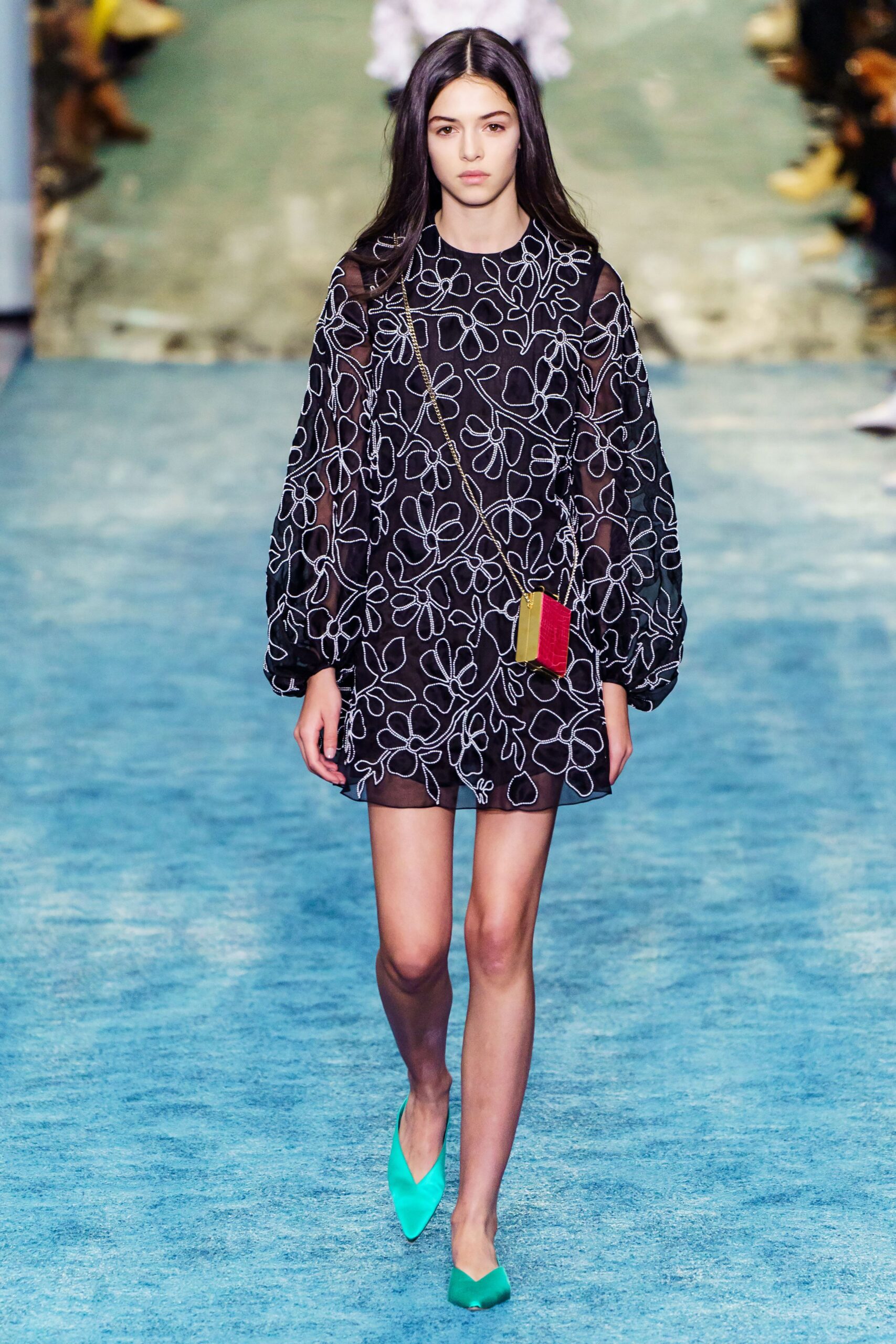 Carolina Herrera F/W 19 Look 97