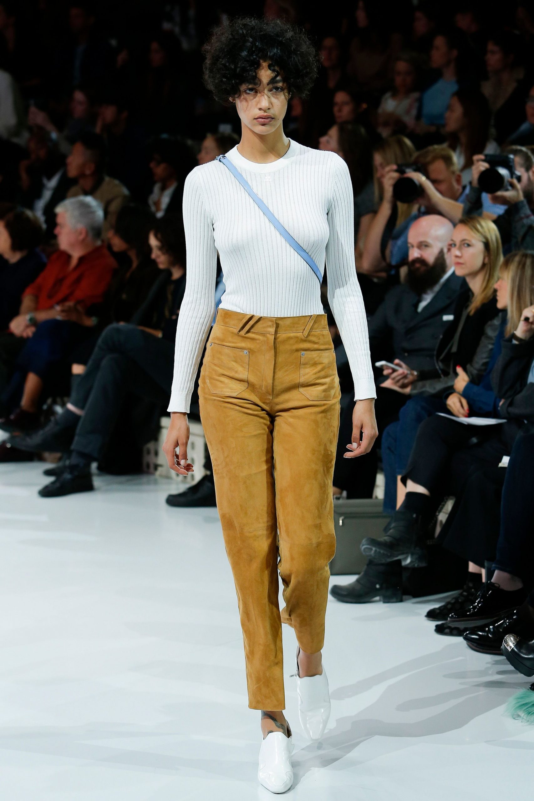 Courrèges S/S 16 Look 127