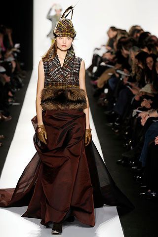 Carolina Herrera F/W 08 Look 25