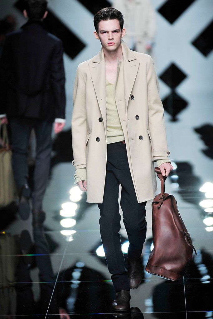 Burberry S/S 10 Menswear Look 98