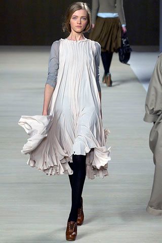 Chloé F/W 06 Look 100