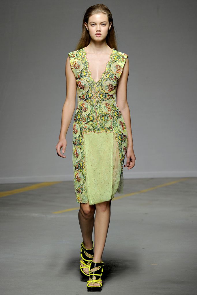 Christopher Kane S/S 11 Look 185