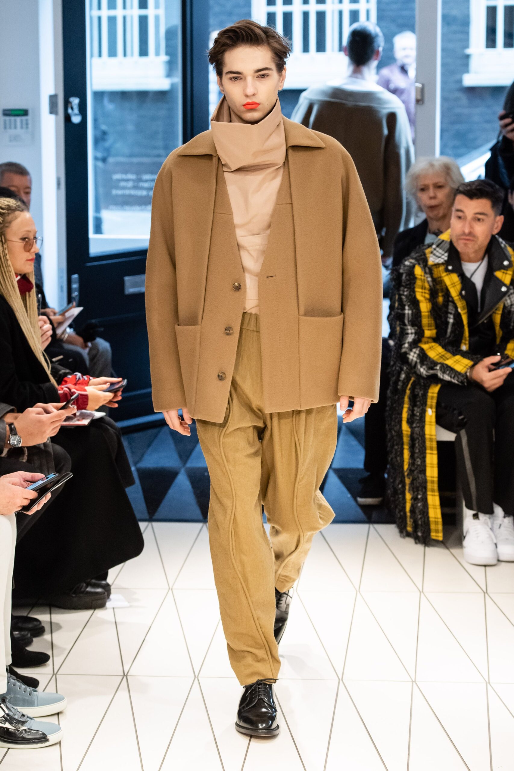 Chalayan F/W 19 Menswear Look 301