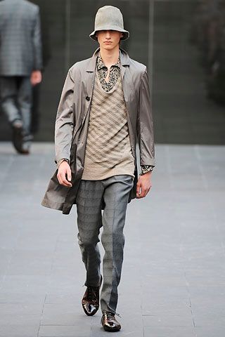 Burberry S/S 09 Menswear Look 145