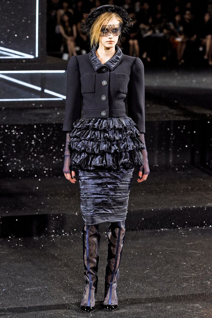 Chanel F/W 11 Couture Look 151