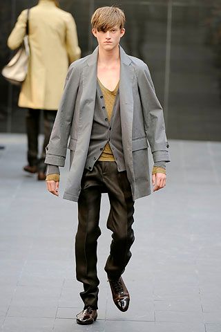 Burberry S/S 09 Menswear Look 165