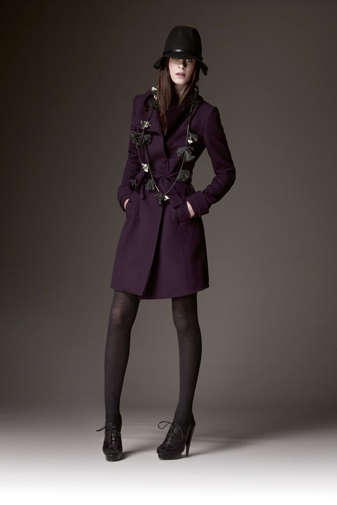 Burberry F/W 09 Look 51