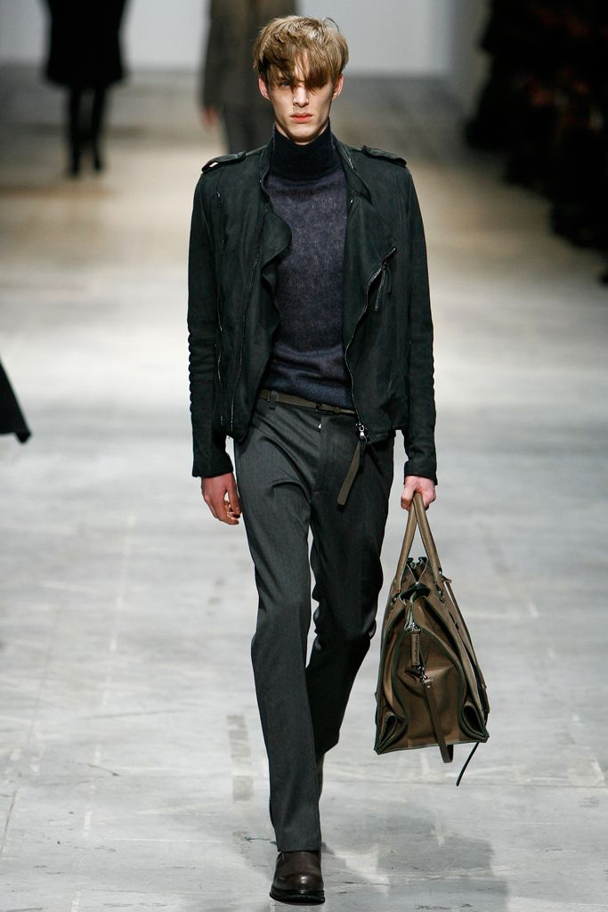 Costume National F/W 11 Menswear Look 33