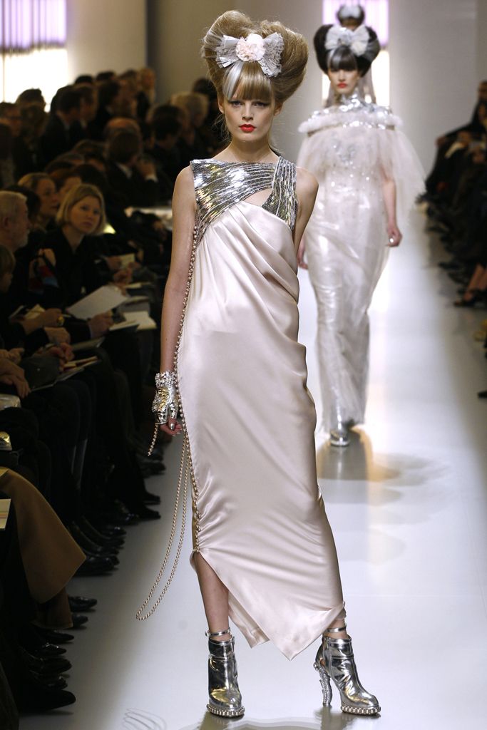 Chanel S/S 10 Couture Look 362