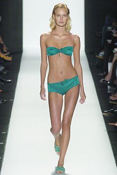 Carolina Herrera S/S 05 Look 57