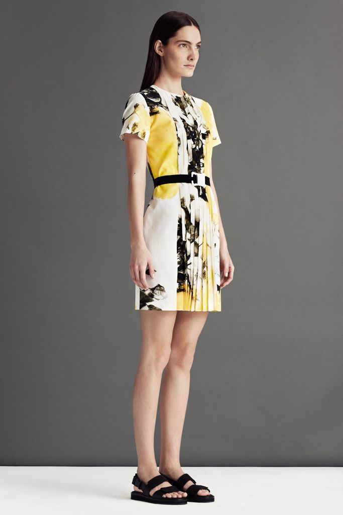 Christopher Kane Resort 13 Look 216