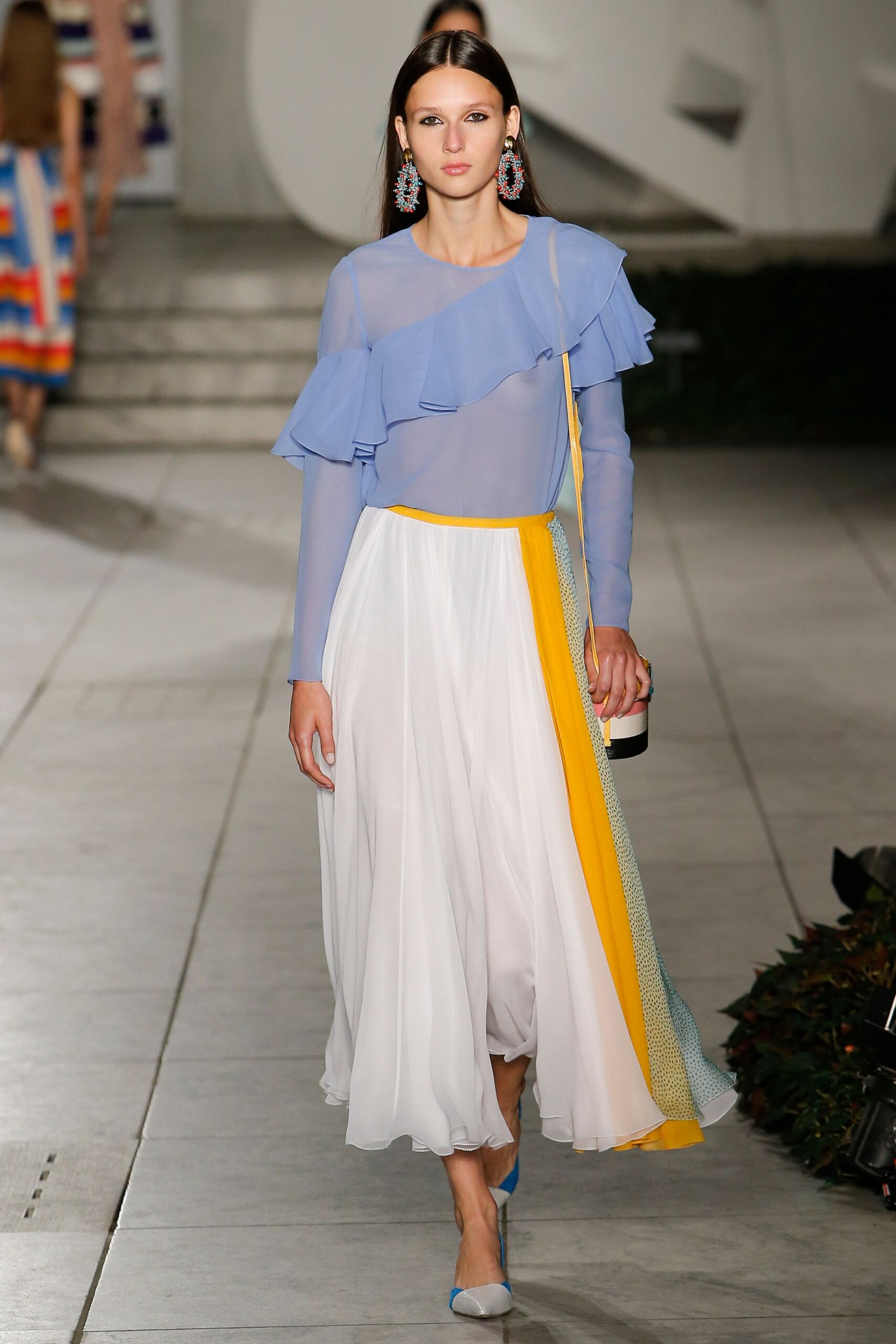 Carolina Herrera S/S 18 Look 190
