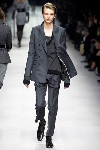 Burberry F/W 07 Look 215