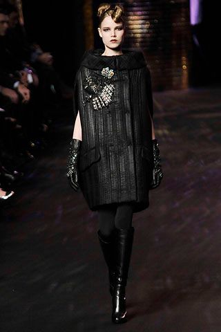 Christian Lacroix F/W 08 Look 11