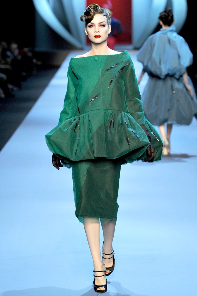 Christian Dior S/S 11 Couture Look 78