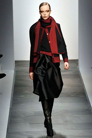Daks by Giles Deacon F/W 08 Look 22