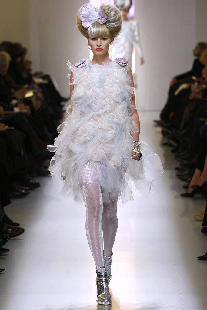Chanel S/S 10 Couture Look 421