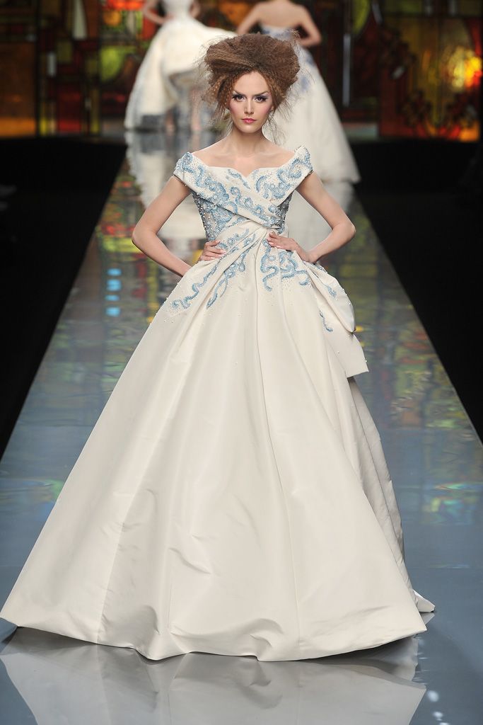 Christian Dior S/S 09 Couture Look 163