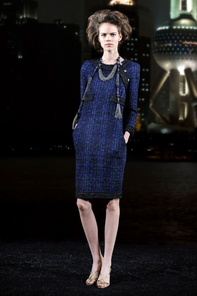 Chanel F/W 10 Look 214