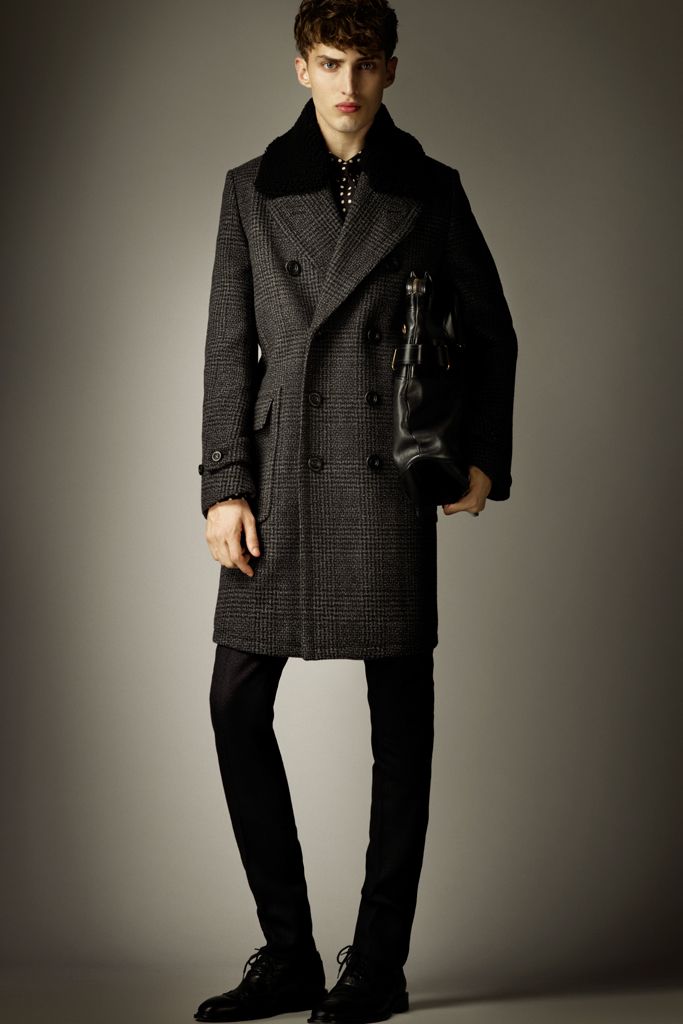 Burberry F/W 12 Look 99