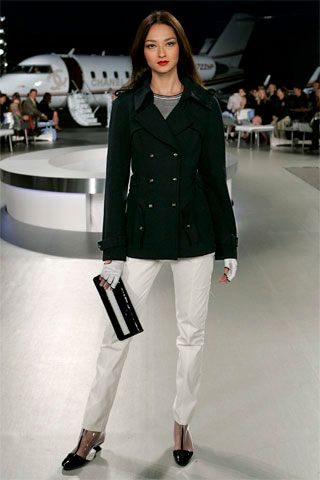 Chanel Resort 08 Look 12