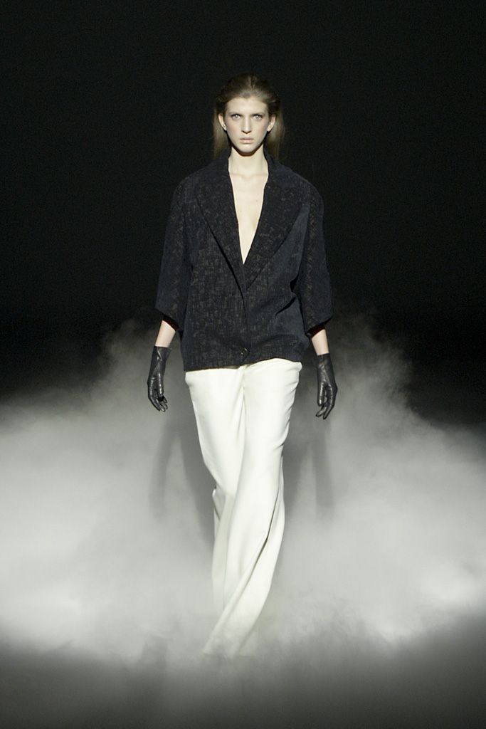 Chalayan F/W 11 Look 44