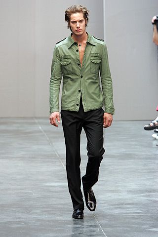 Costume National S/S 05 Menswear Look 7