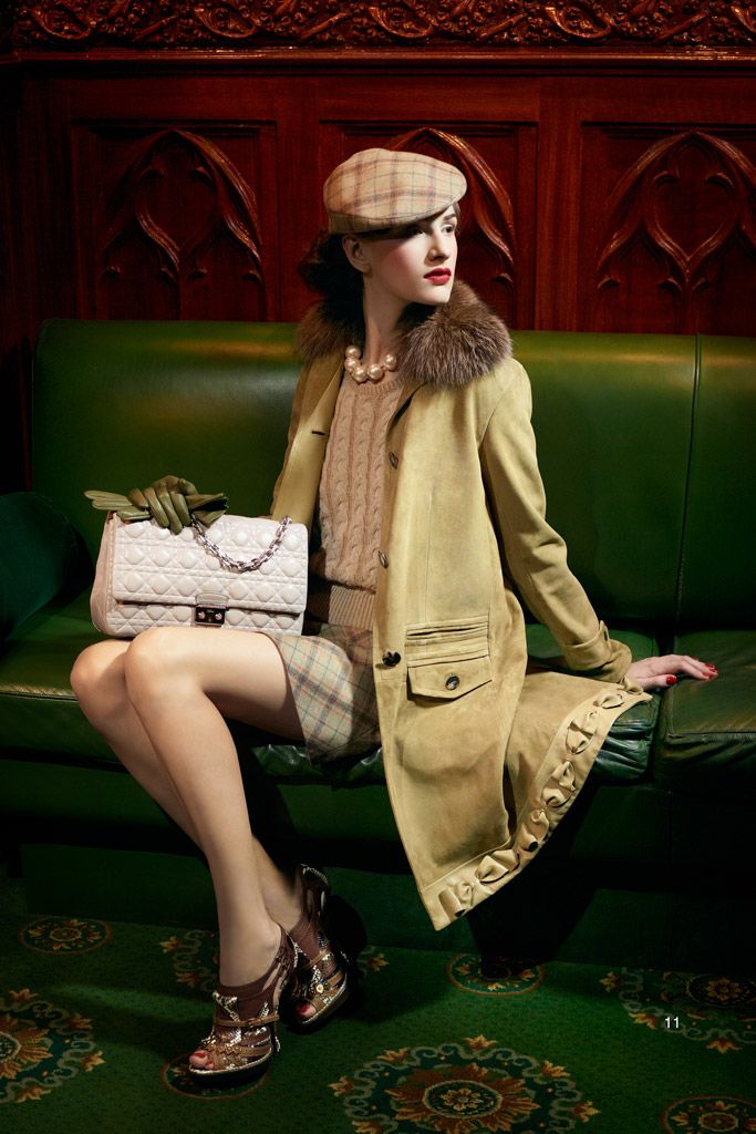 Christian Dior F/W 11 Look 61