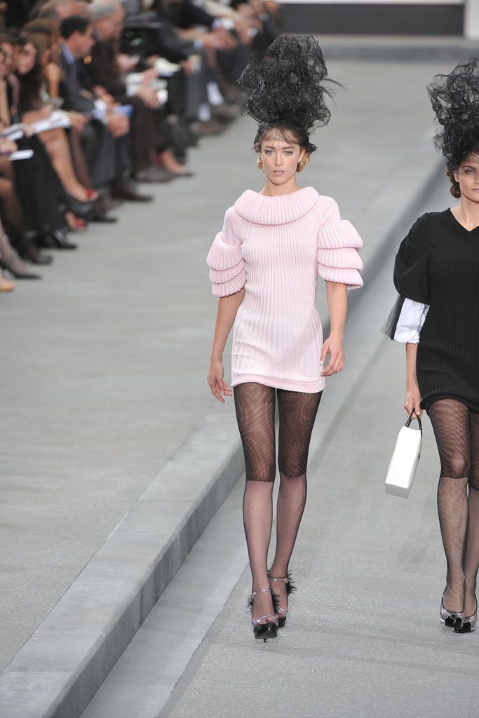 Chanel S/S 09 Look 206