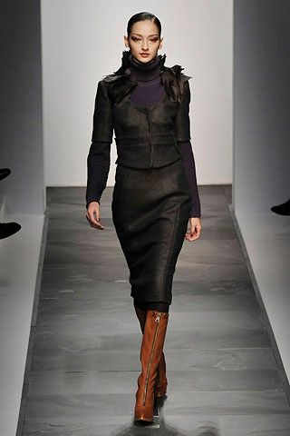 Daks by Giles Deacon F/W 08 Look 24