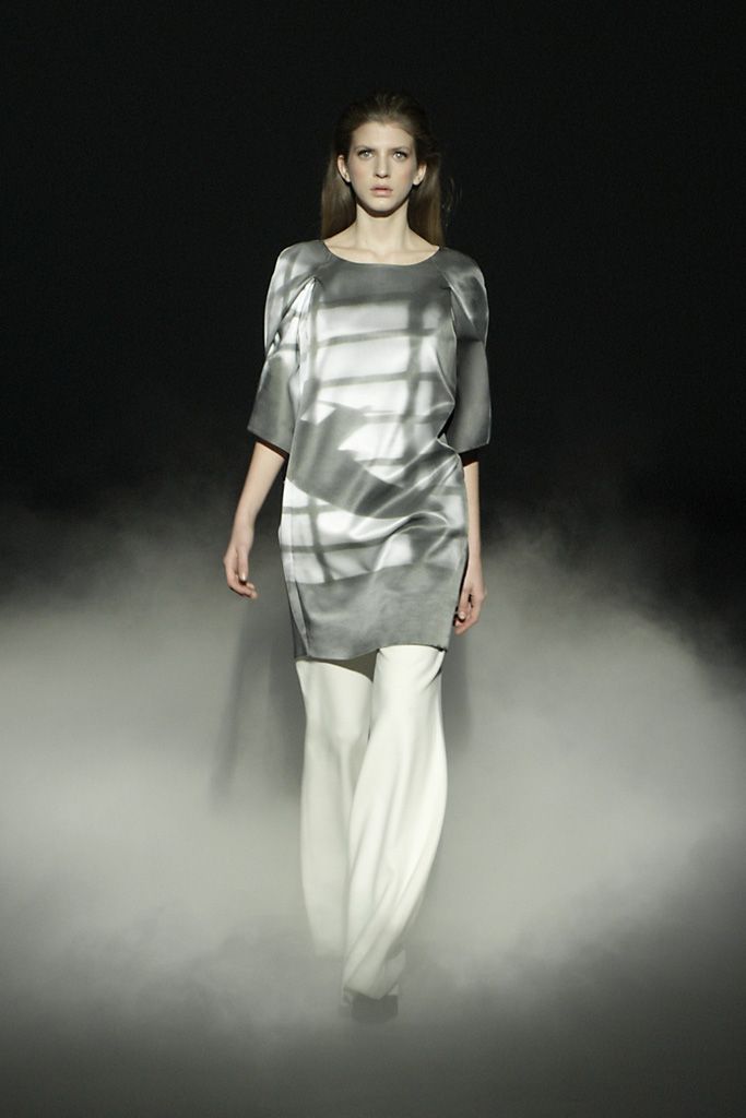 Chalayan F/W 11 Look 193