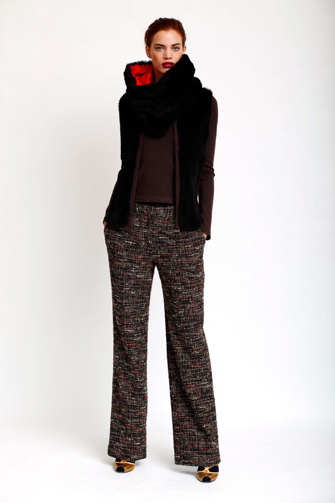 Carolina Herrera F/W 10 Look 38