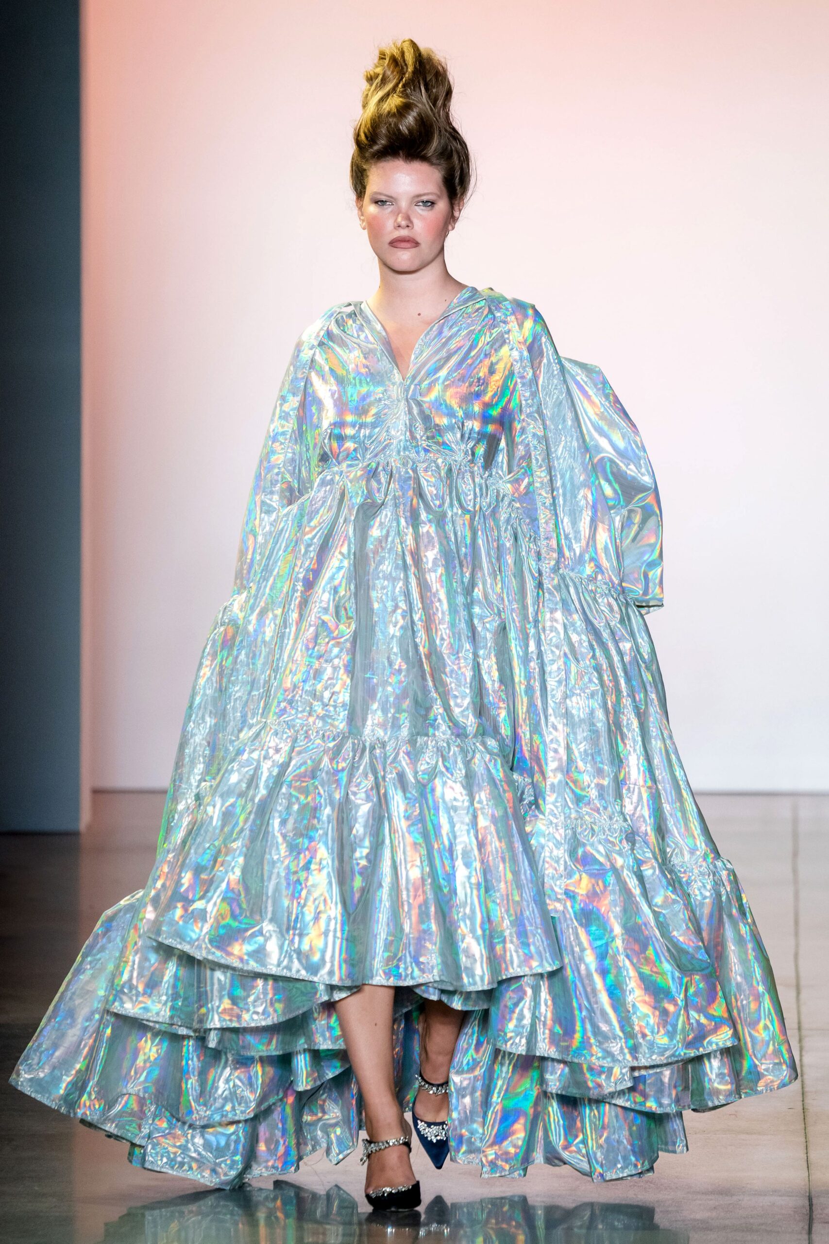 Christopher John Rogers S/S 20 Look 424