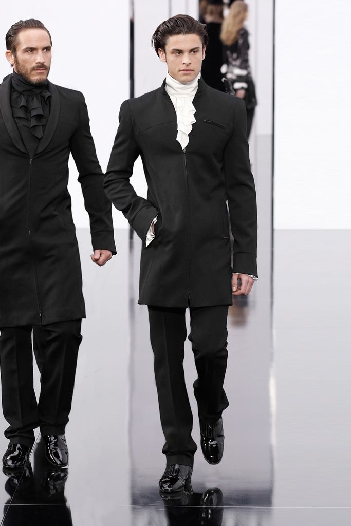 Chanel F/W 09 Look 460