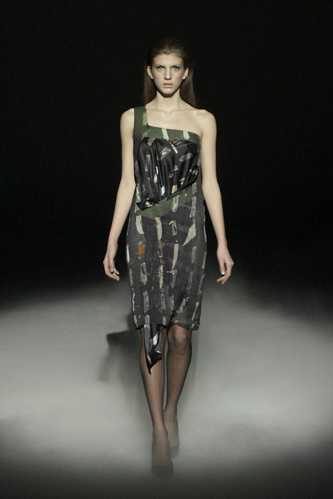 Chalayan F/W 11 Look 81