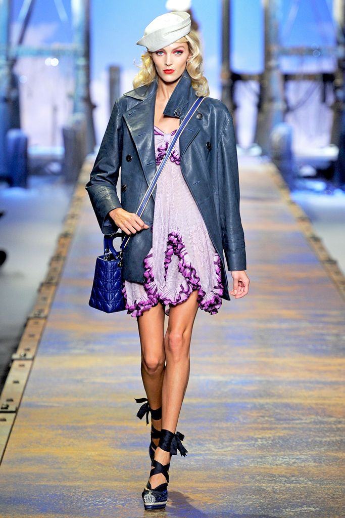 Christian Dior S/S 11 Look 22