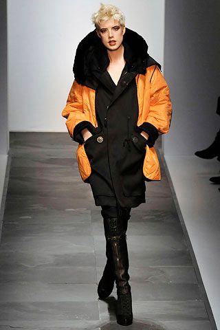 Daks by Giles Deacon F/W 08 Look 14