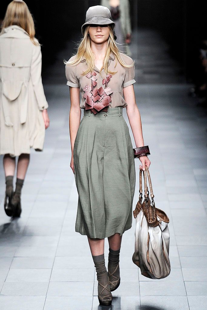 Burberry S/S 09 Look 84