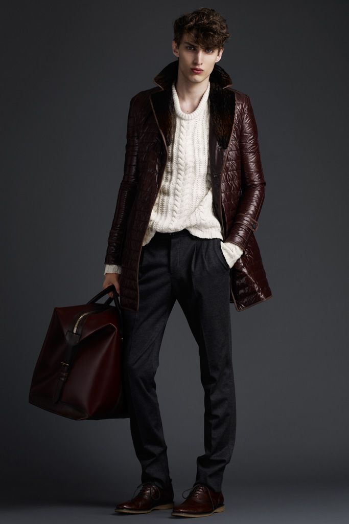 Burberry F/W 11 Look 80