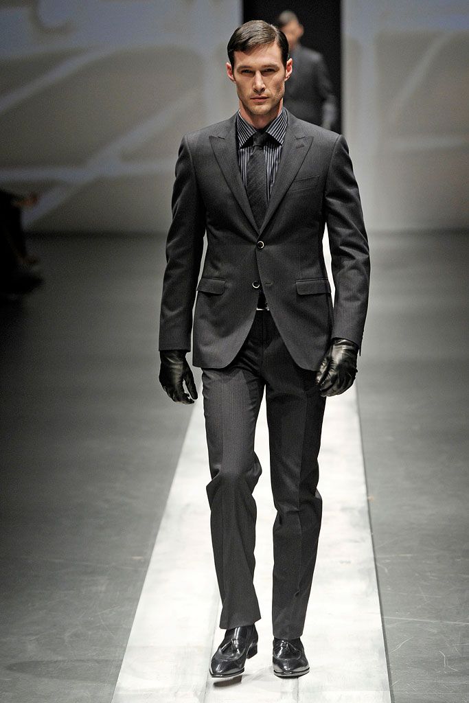 Canali F/W 10 Menswear Look 1