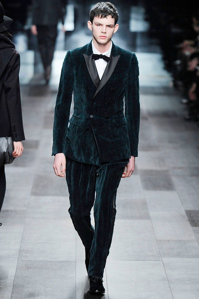 Burberry F/W 09 Look 180