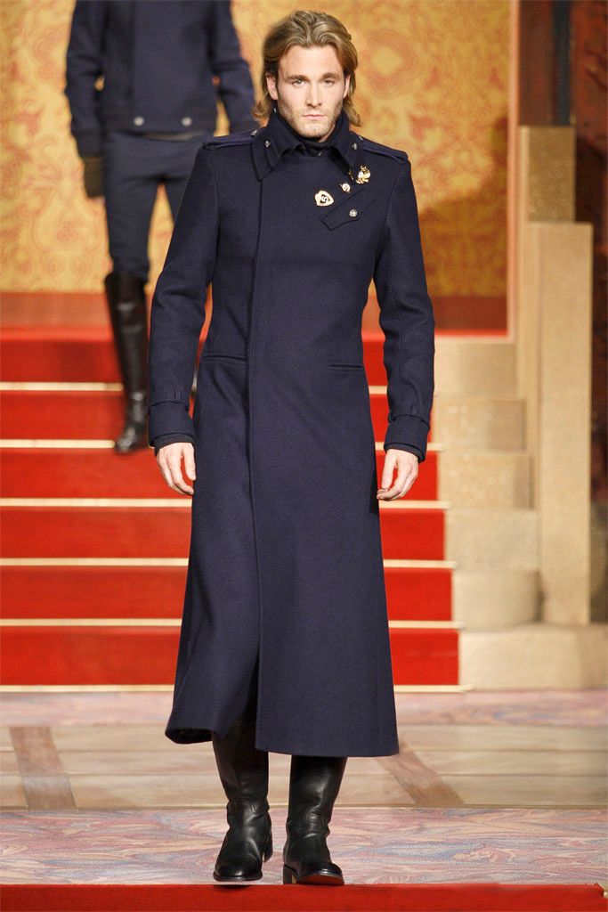 Chanel F/W 09 Look 210