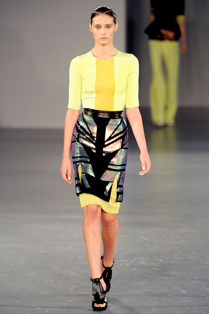David Koma S/S 12 Look 38