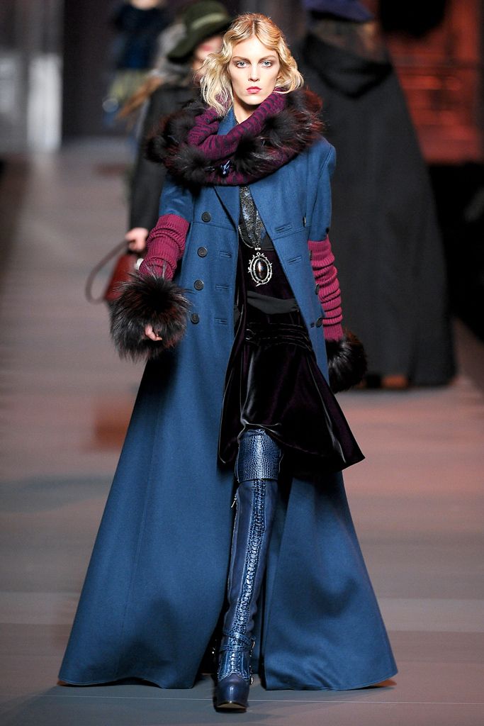 Christian Dior F/W 11 Look 12