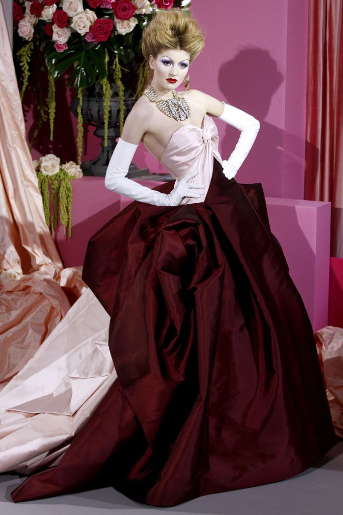 Christian Dior S/S 10 Couture Look 160