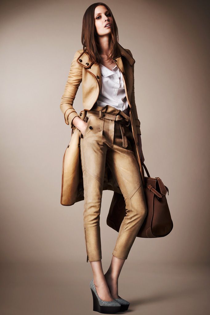Burberry Resort 13 Look 61