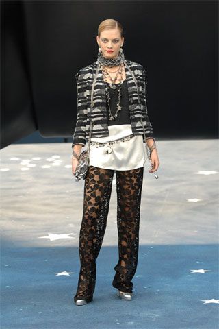 Chanel S/S 08 Look 200
