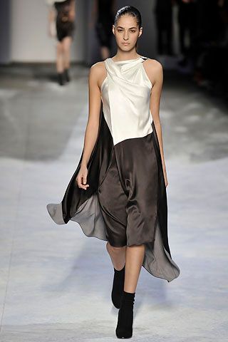 Chalayan F/W 08 Look 212