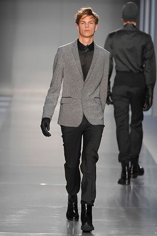 Costume National F/W 07 Menswear Look 88