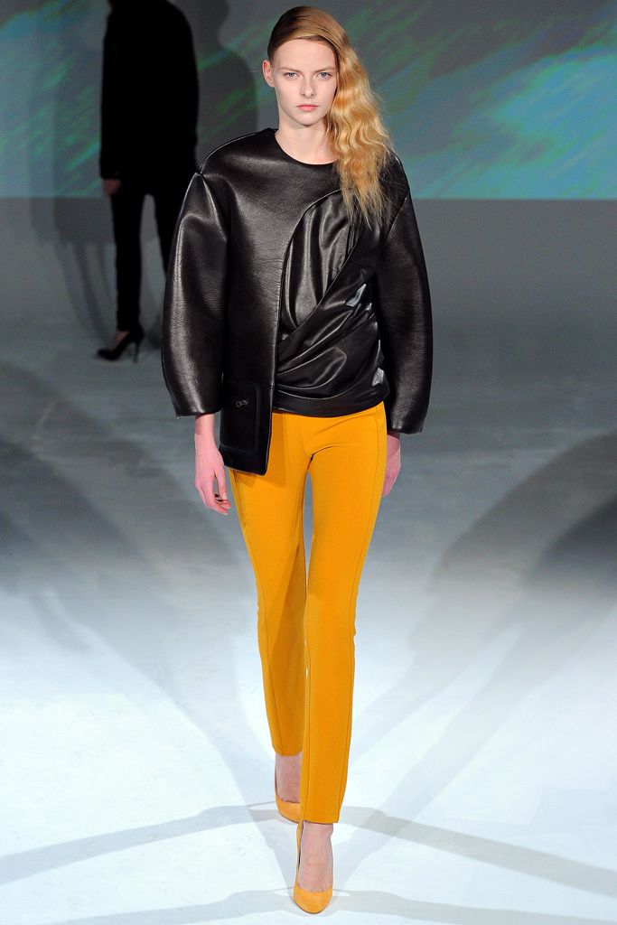 Chalayan F/W 12 Look 199